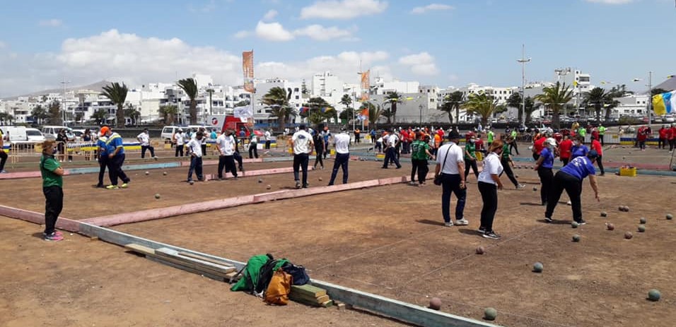 DIA DE CANARIAS, TORNEO EN ARRECIFE.